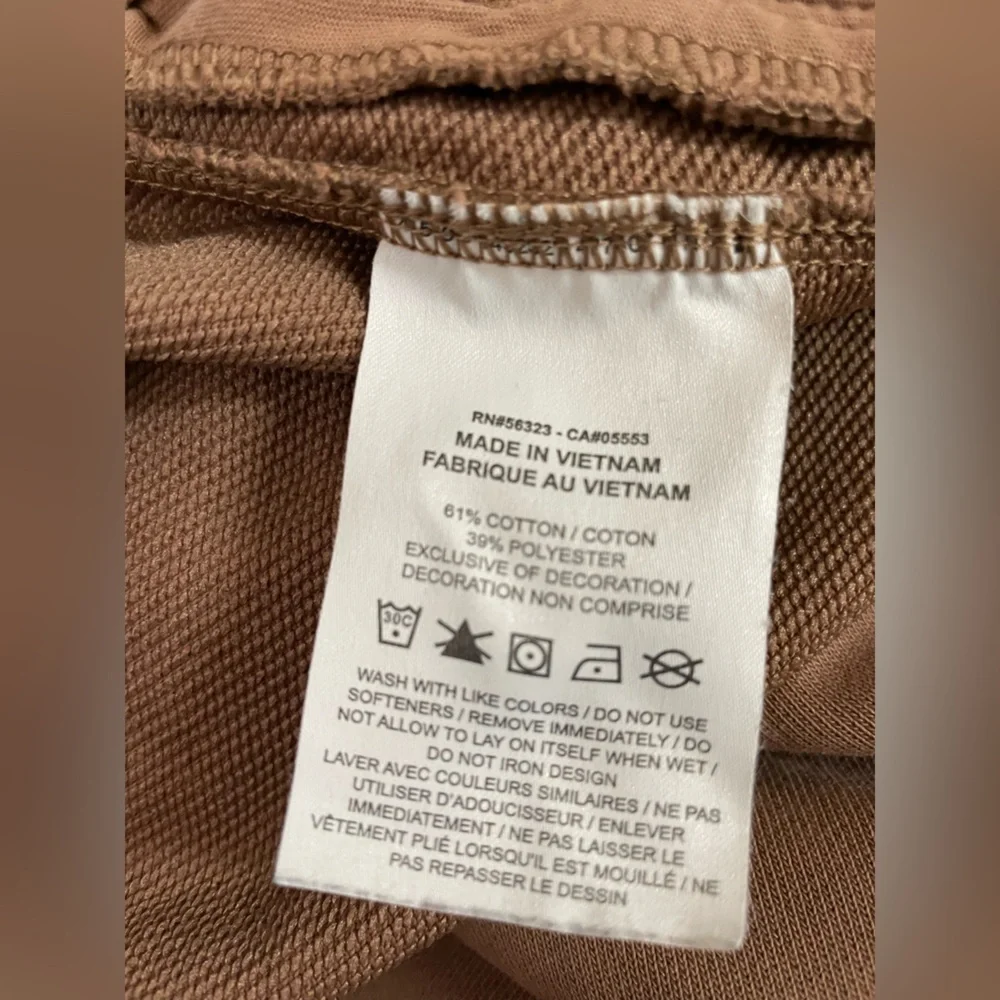 Nike dry fit taupe brown performance jogger pants sporty
